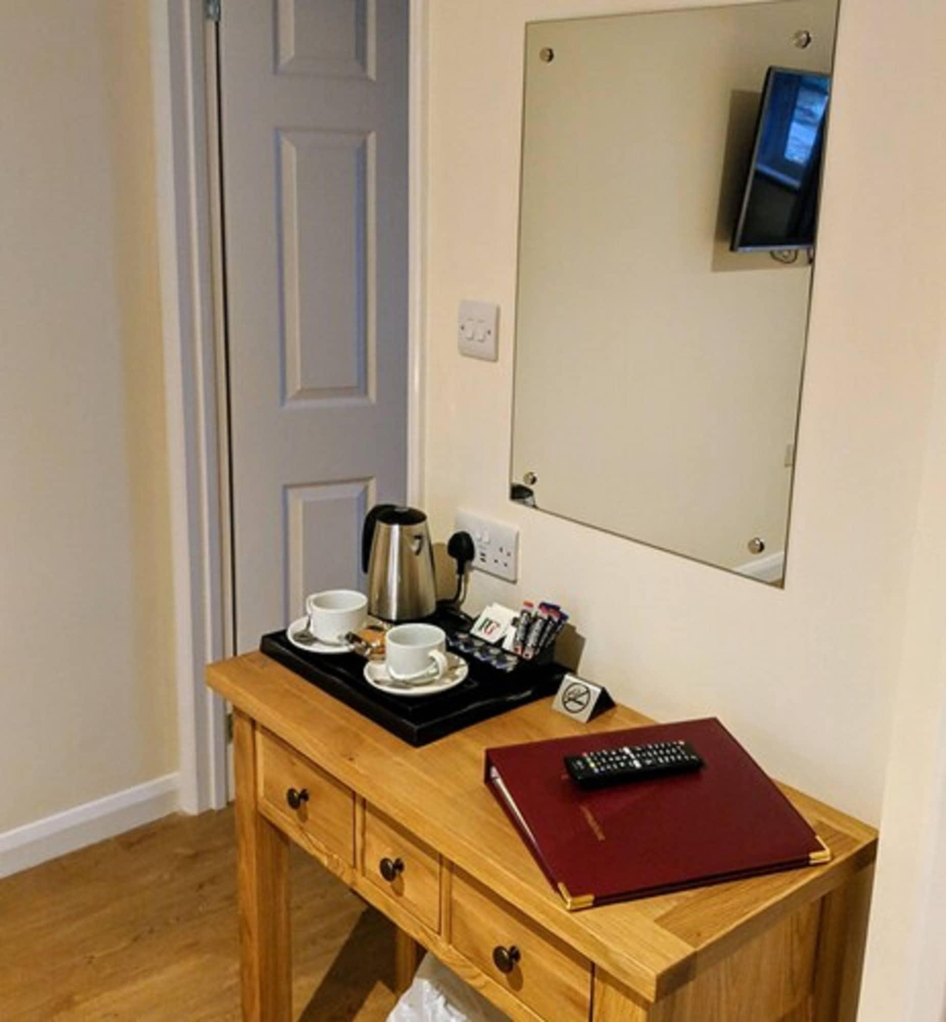 Wayford Bridge Inn Hotel Сталъм Екстериор снимка