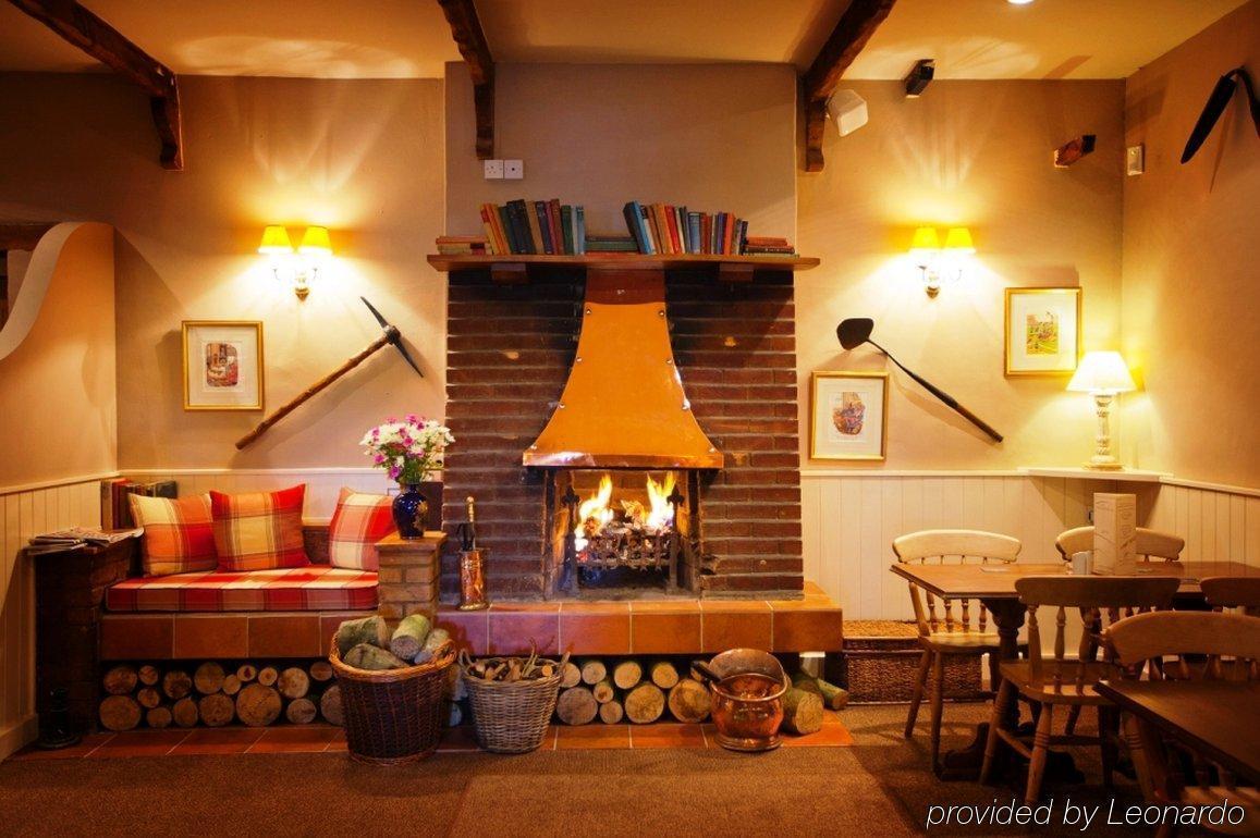 Wayford Bridge Inn Hotel Сталъм Ресторант снимка