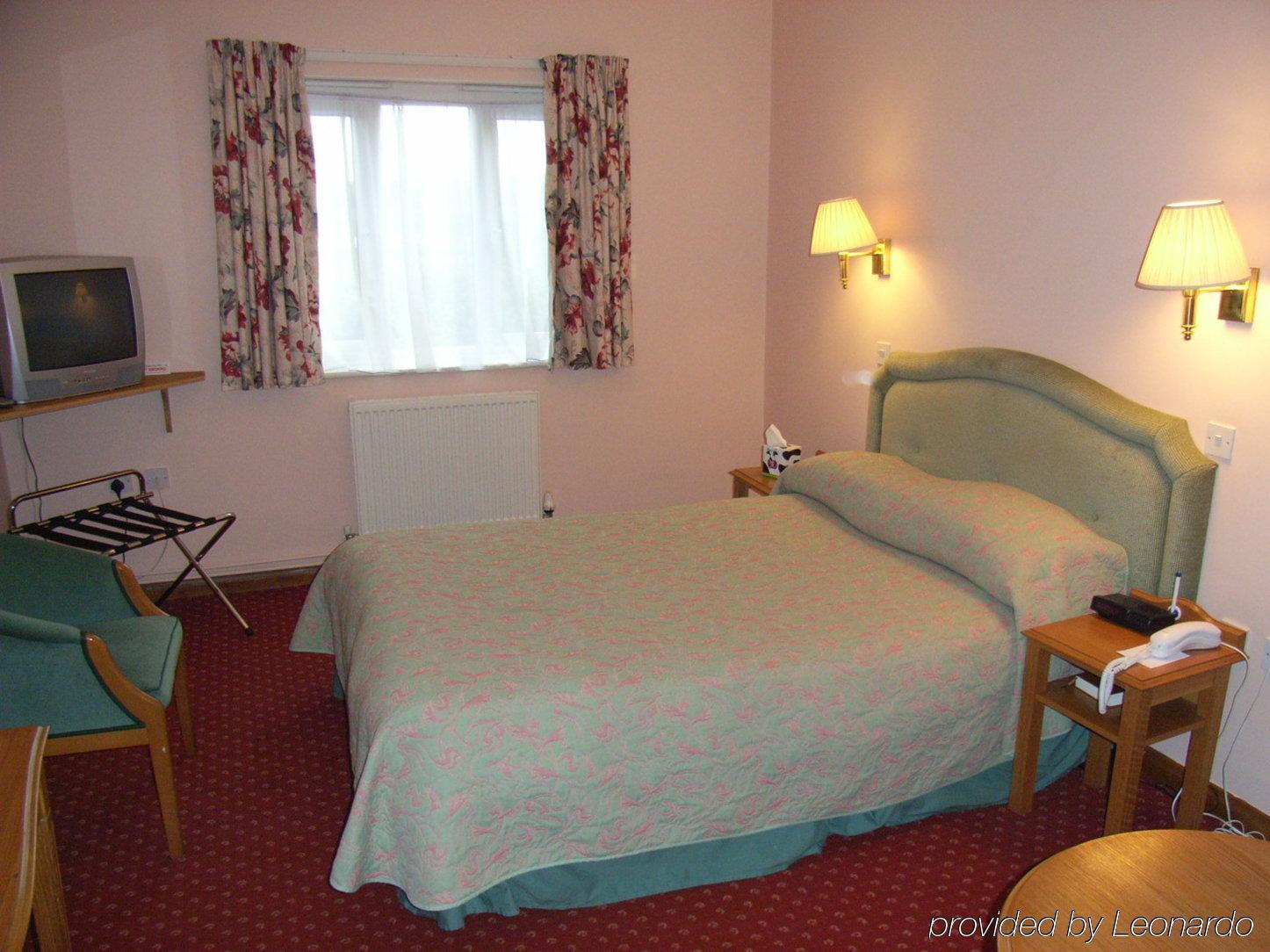 Wayford Bridge Inn Hotel Сталъм Стая снимка