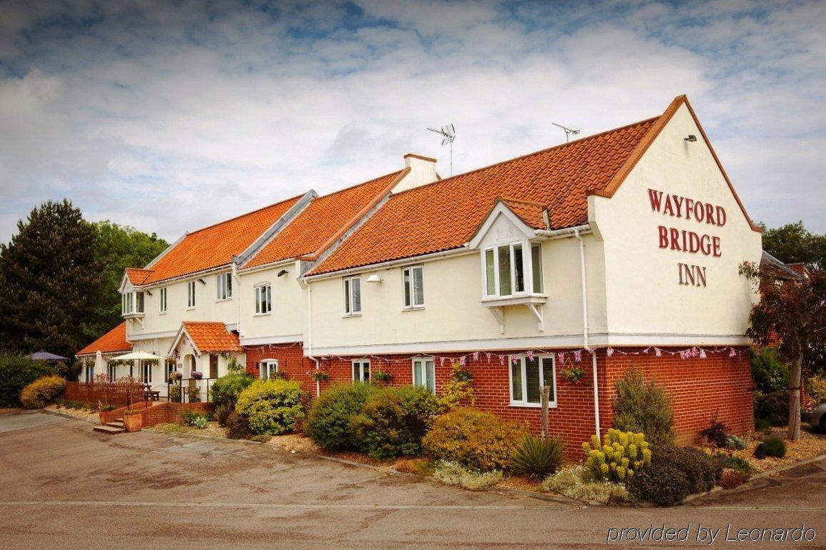 Wayford Bridge Inn Hotel Сталъм Екстериор снимка