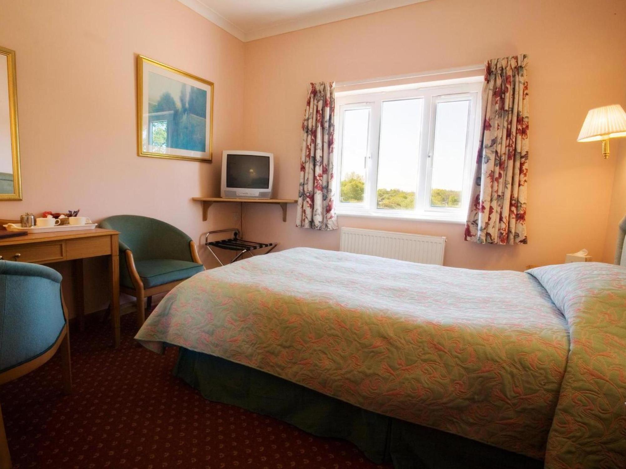 Wayford Bridge Inn Hotel Сталъм Екстериор снимка