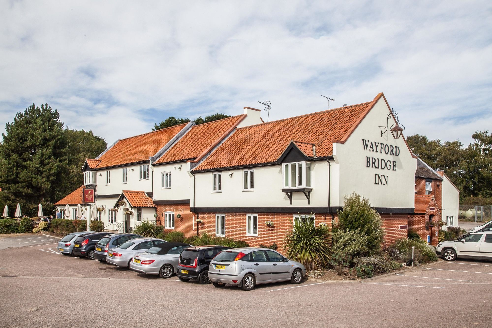 Wayford Bridge Inn Hotel Сталъм Екстериор снимка